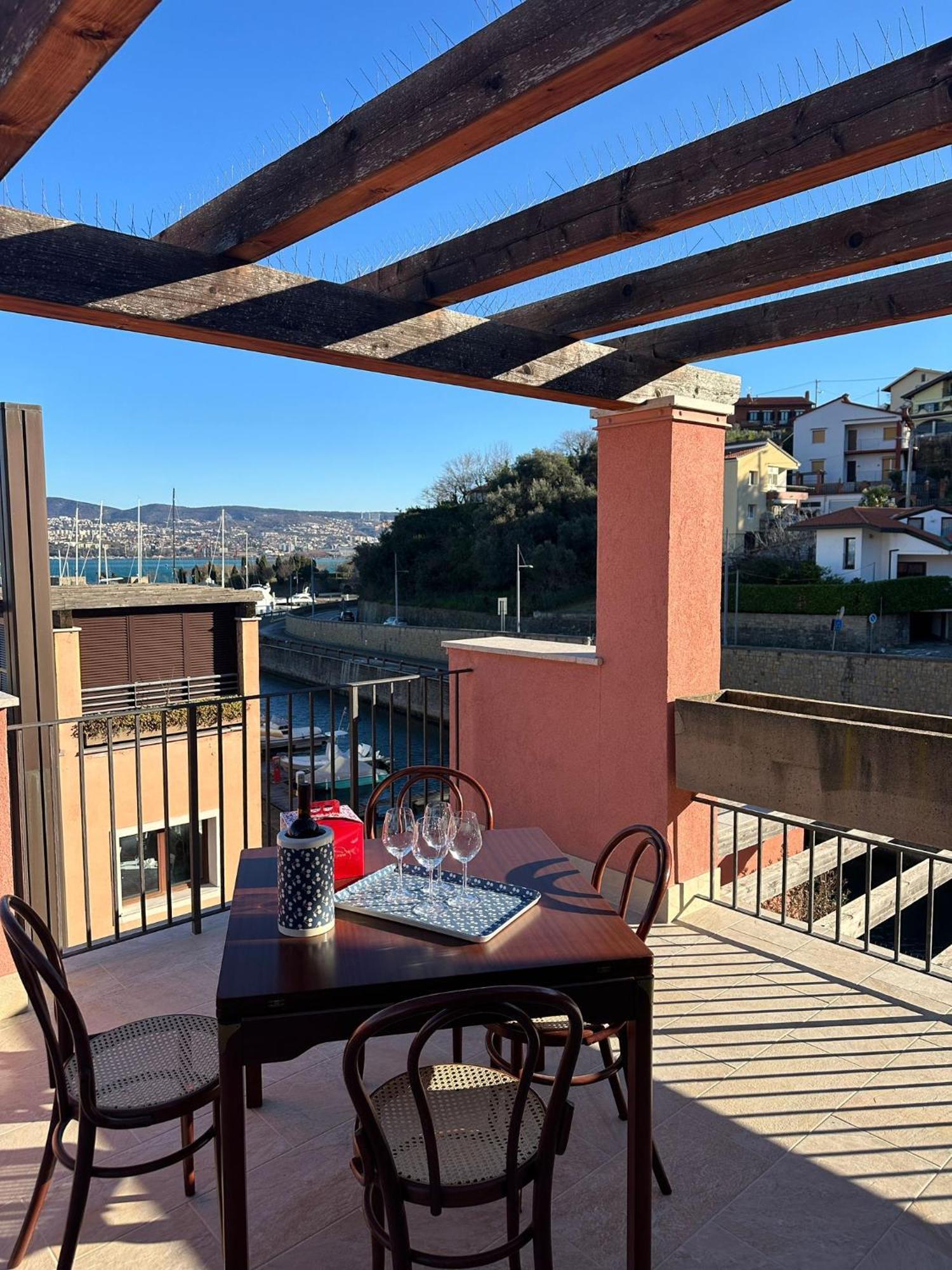 Apartment Giulia Múggia المظهر الخارجي الصورة